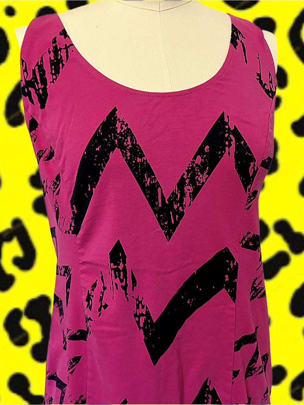 Joe Boxer Bright Fuchsia and Black Chevron Graphic Tank / Dress XL